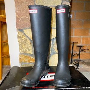Tall Black Matte Hunter Boots